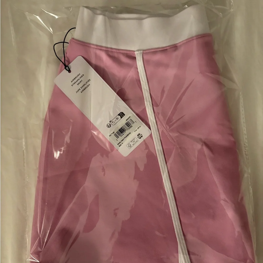 ALO Yoga airbrush streamlined skirt size small BNWT